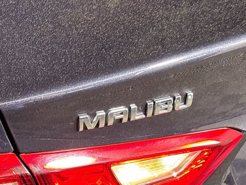 Used 2023 Chevrolet Malibu LT image 23