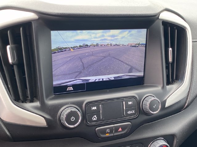 Certified 2024 GMC Terrain SLT FWD image 11