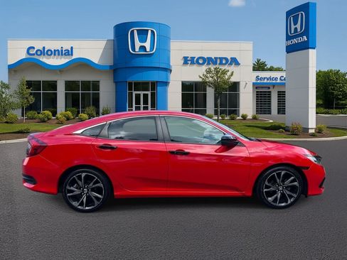 Used 2019 Honda Civic Sport image 7