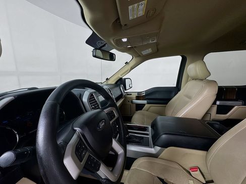 Used 2016 Ford F150 Lariat w/ Equipment Group 501A Mid AWD/4WD image 25