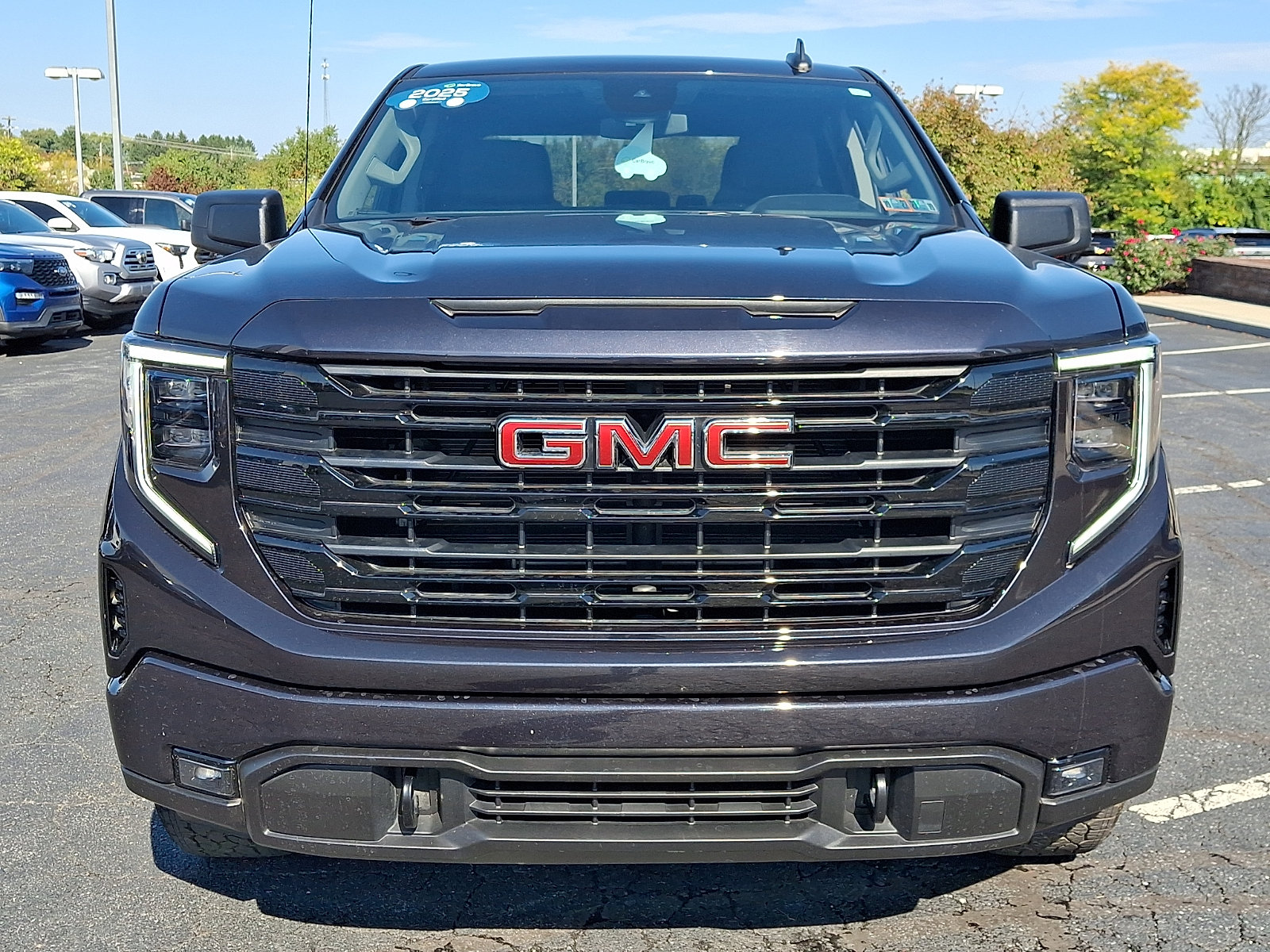 Certified 2025 GMC Sierra 1500 Elevation AWD/4WD image 2