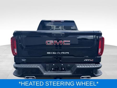 Used 2025 GMC Sierra 1500 AT4 w/ AT4 Premium Package AWD/4WD image 8