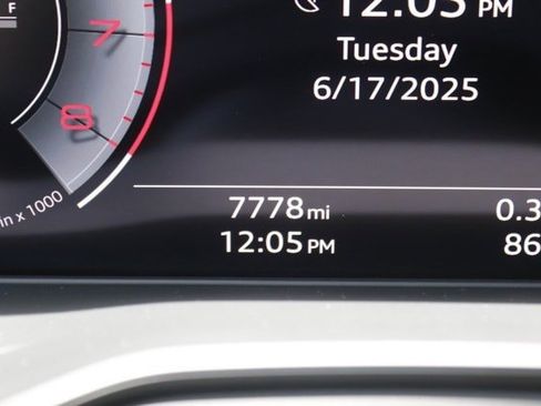 Used 2025 Audi Q5 2.0T Premium Plus image 33