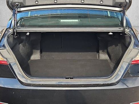 Used 2025 Toyota Camry LE FWD image 6