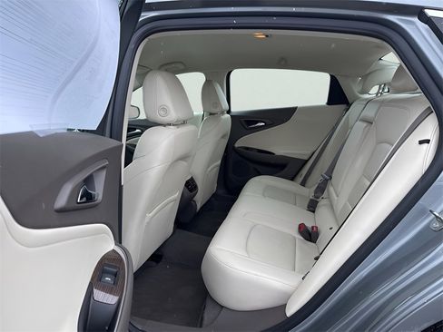 Used 2024 Chevrolet Malibu LT image 16