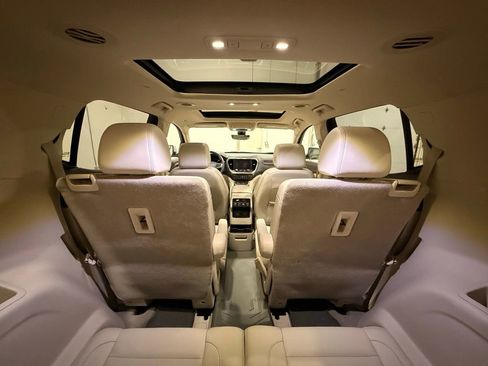 Used 2022 GMC Acadia Denali w/ Denali Ultimate Package image 36