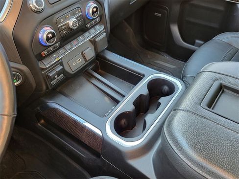 Used 2022 GMC Sierra 1500 Denali w/ Denali Reserve Package image 29