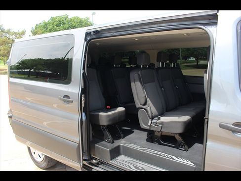 Used 2024 Ford Transit 350 XLT image 11