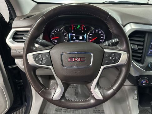Used 2018 GMC Acadia SLT AWD/4WD image 14