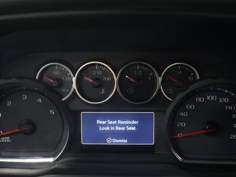 Used 2020 Chevrolet Silverado 2500 LT w/ True North Edition AWD/4WD image 14