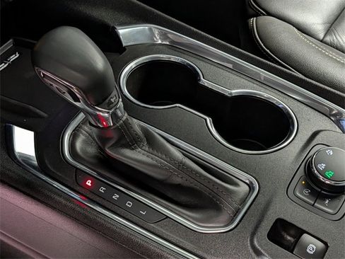 Certified 2023 Chevrolet Traverse LT image 27