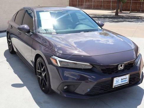 Used 2024 Honda Civic Sport Touring image 4