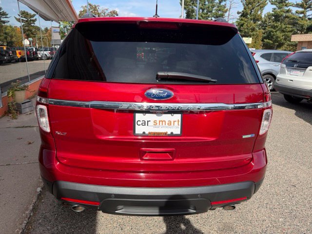 Used 2015 Ford Explorer XLT w/ Equipment Group 202B AWD/4WD image 6
