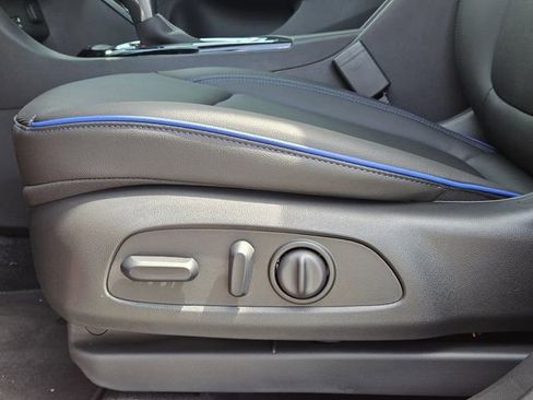 New 2026 Buick Encore GX Sport Touring w/ Comfort Package image 17