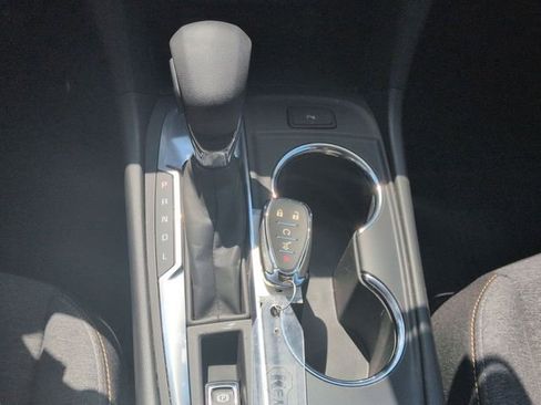 Used 2022 Chevrolet Equinox LT FWD image 18