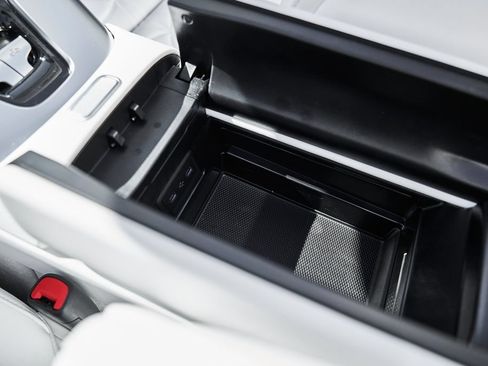 Used 2026 Mercedes-Benz Maybach SL 680 image 65