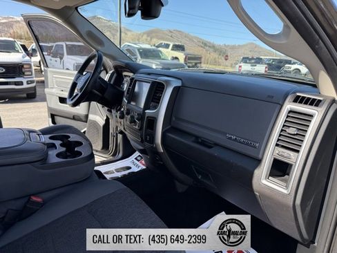 Used 2017 RAM 1500 Big Horn image 33