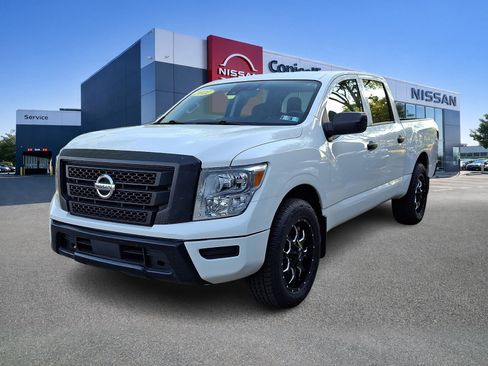 Used 2022 Nissan Titan S w/ S Utility Package AWD/4WD image 3
