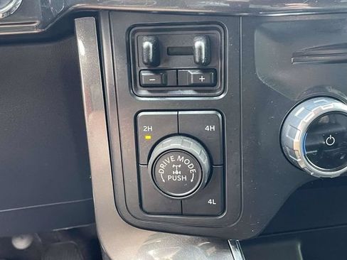 Used 2022 Ford F150 XLT w/ Equipment Group 302A High AWD/4WD image 16