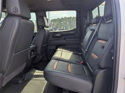 Used 2024 GMC Sierra 1500 AT4 w/ Technology Package image 15