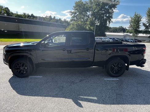 New 2026 Nissan Frontier SV w/ Tow Package AWD/4WD image 4