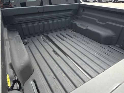 Used 2023 Ford Maverick XLT image 11