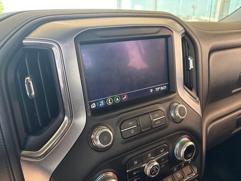 Used 2019 GMC Sierra 1500 SLT AWD/4WD image 10