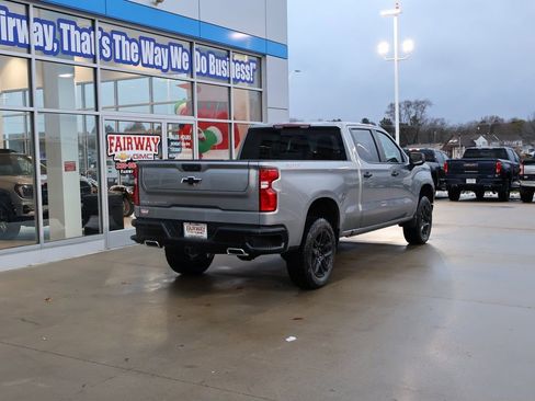 New 2026 Chevrolet Silverado 1500 LT Trail Boss w/ LT Trail Boss Premium Package AWD/4WD image 3