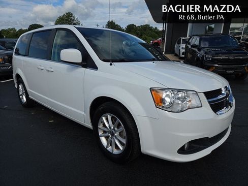 Used 2019 Dodge Grand Caravan SXT FWD image 1