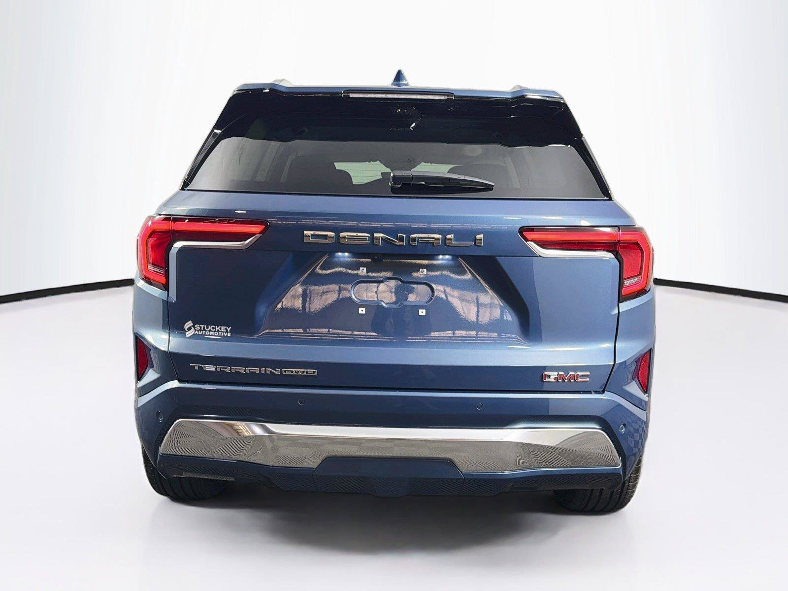 New 2027 GMC Terrain Denali AWD/4WD image 10