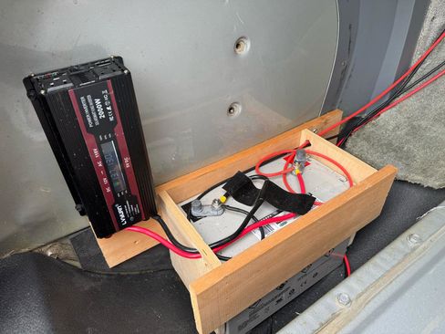 Used 1989 GMC Suburban 4WD image 28