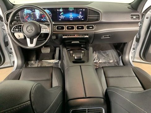 Used 2022 Mercedes-Benz GLE 350 4MATIC w/ Premium Package image 36