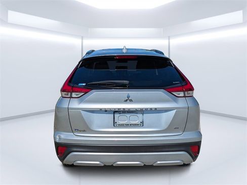 Used 2023 Mitsubishi Eclipse Cross SE image 4