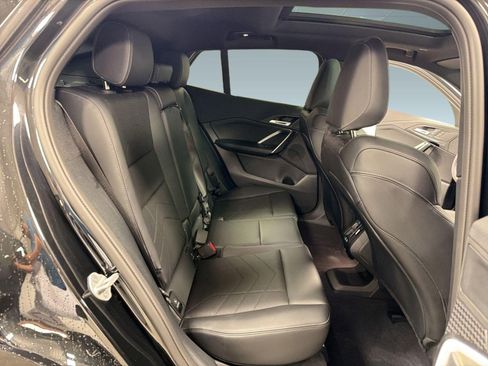 Used 2025 BMW X2 xDrive28i AWD/4WD image 30