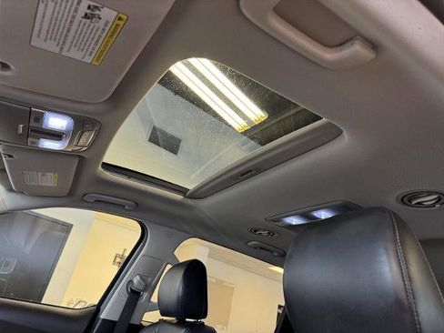 Used 2021 Kia Telluride S image 23