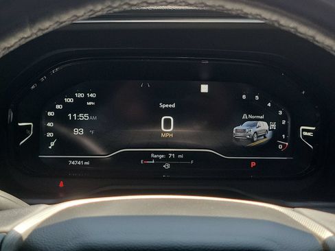 Used 2022 GMC Yukon Denali AWD/4WD image 12