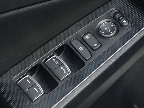 Used 2023 Honda Civic Touring image 14