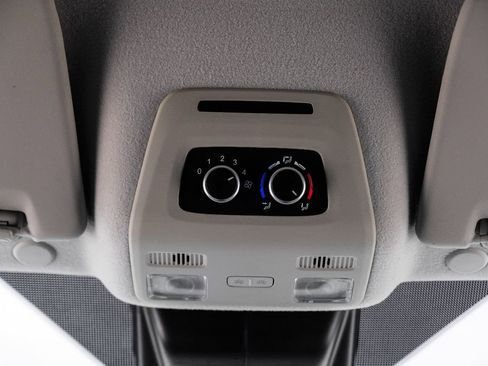 Used 2021 Ford Transit 350 XLT image 26