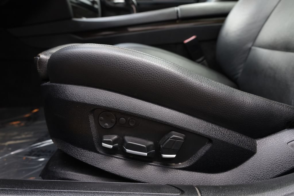 Used 2012 BMW 740Li RWD image 14
