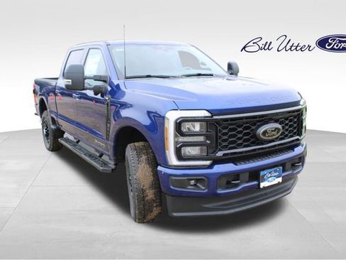 New 2026 Ford F250 XLT w/ XLT Premium Package image 2