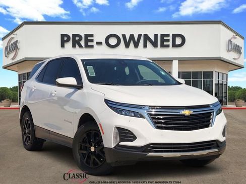 Used 2024 Chevrolet Equinox LT w/ LPO, Floor Liner Package AWD/4WD image 1