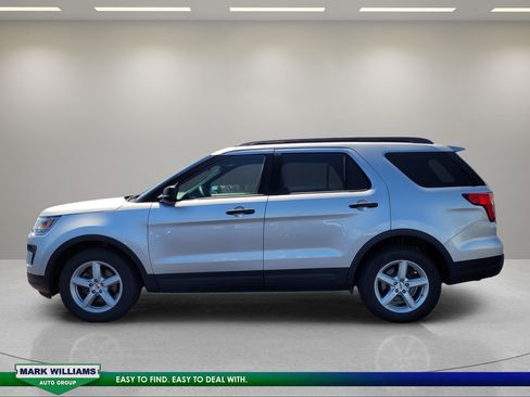 Used 2019 Ford Explorer FWD image 7
