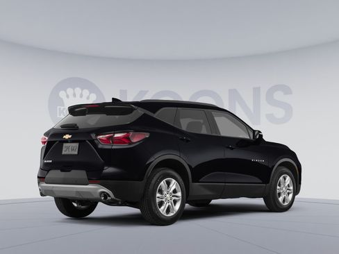 Used 2021 Chevrolet Blazer LT AWD/4WD image 4