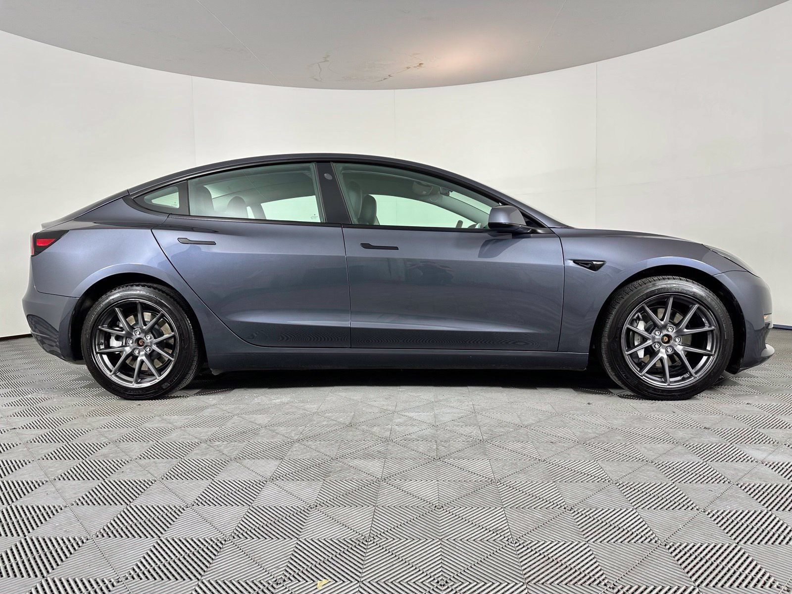 Used 2023 Tesla Model 3 Long Range AWD/4WD image 24