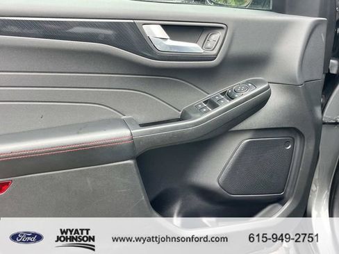 Used 2024 Ford Escape ST-Line w/ Tech Pack #1 AWD/4WD image 26