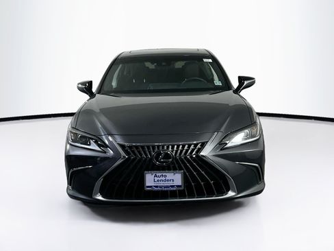 Used 2022 Lexus ES 350 w/ Premium Package FWD image 2