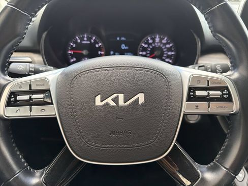 Used 2022 Kia Telluride EX FWD image 34