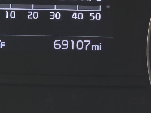 Used 2018 Kia Sportage LX image 34