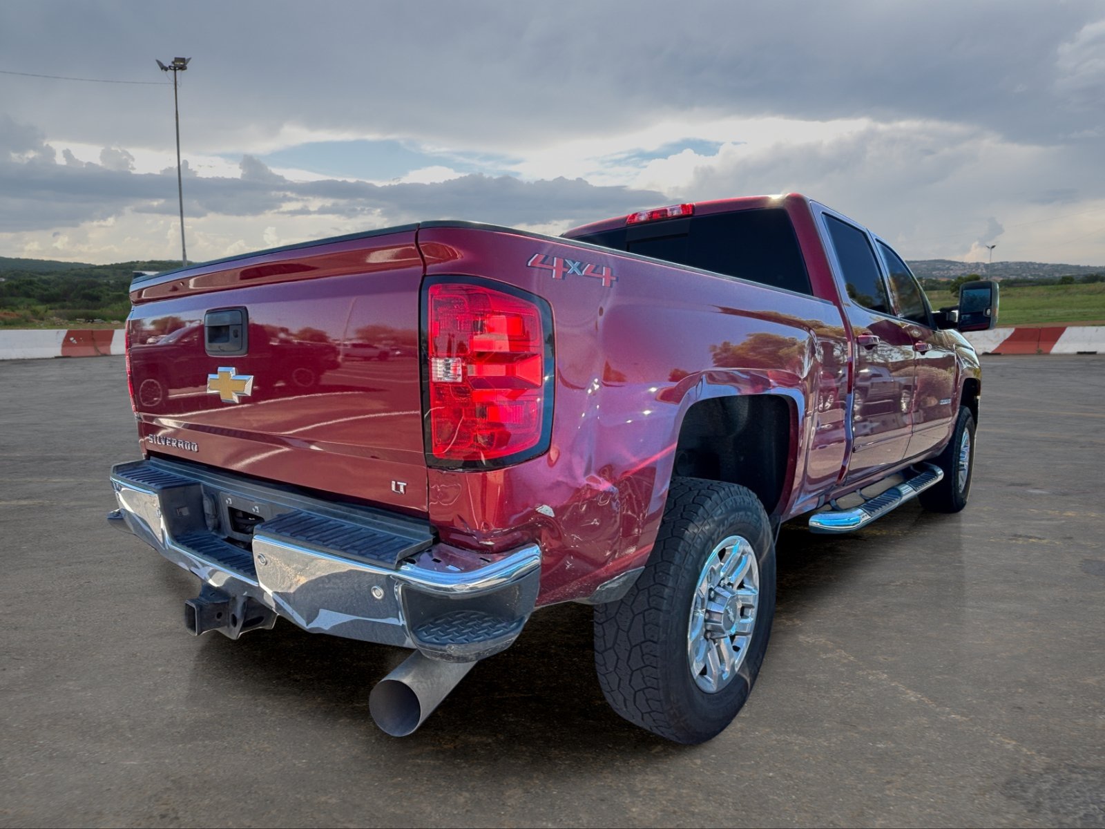 Used 2019 Chevrolet Silverado 2500 LT w/ LT Plus Package AWD/4WD image 3