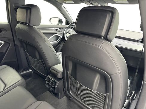 Used 2020 Audi Q3 2.0T Premium w/ Convenience Package image 41